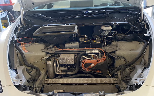 Tesla Model 3 - Detail 2